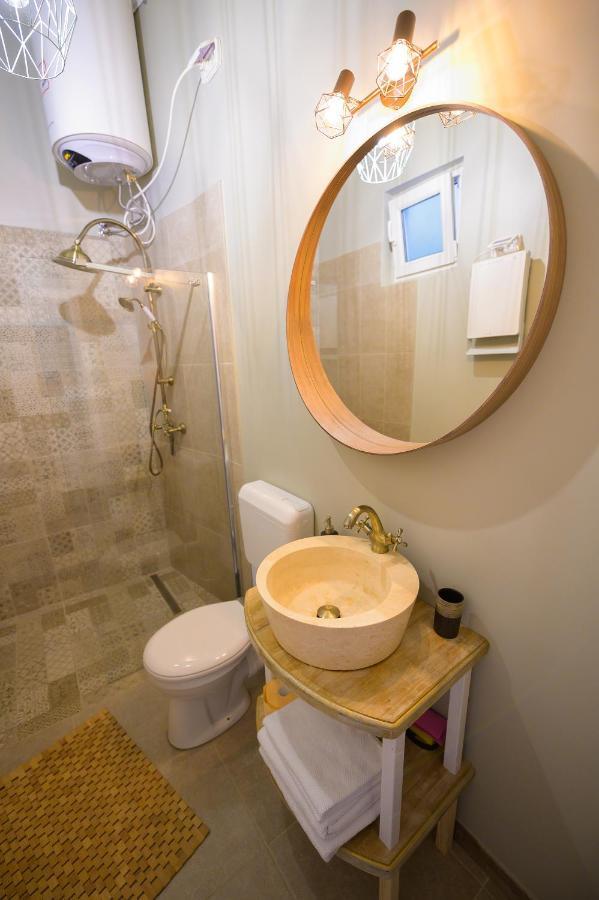 Apartment Unirii Old Square 4 *